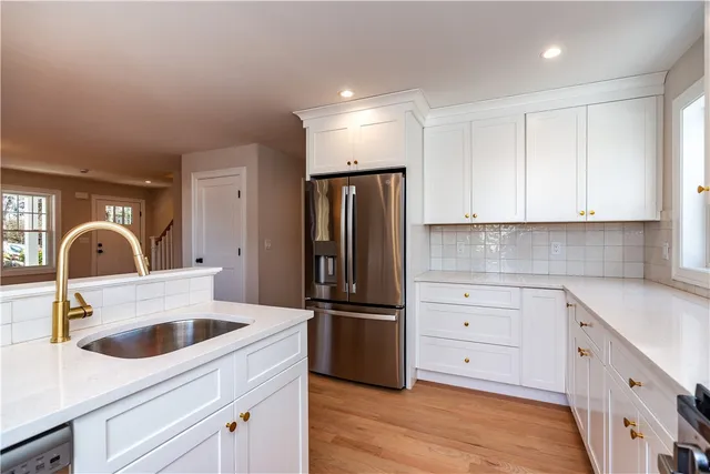 $3,250 | 1810 Kingstown Road, South Kingstown, RI 02879