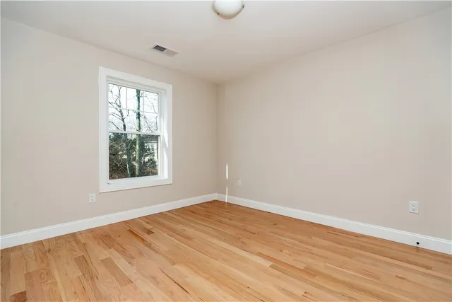 $3,250 | 1810 Kingstown Road, South Kingstown, RI 02879