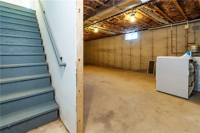 $3,250 | 1810 Kingstown Road, South Kingstown, RI 02879