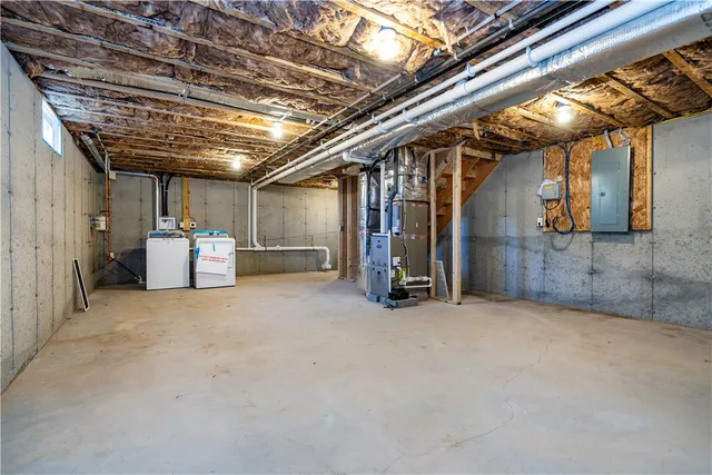 $3,250 | 1810 Kingstown Road, South Kingstown, RI 02879