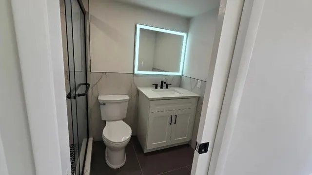 $1,895 | Undisclosed Address, Delray Beach, FL 33484