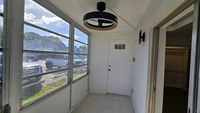 $1,895 | Undisclosed Address, Delray Beach, FL 33484