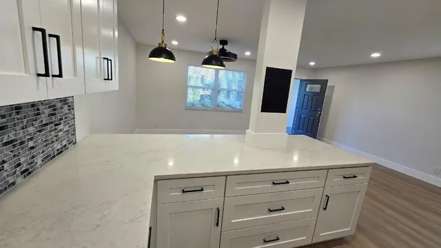 $1,895 | Undisclosed Address, Delray Beach, FL 33484