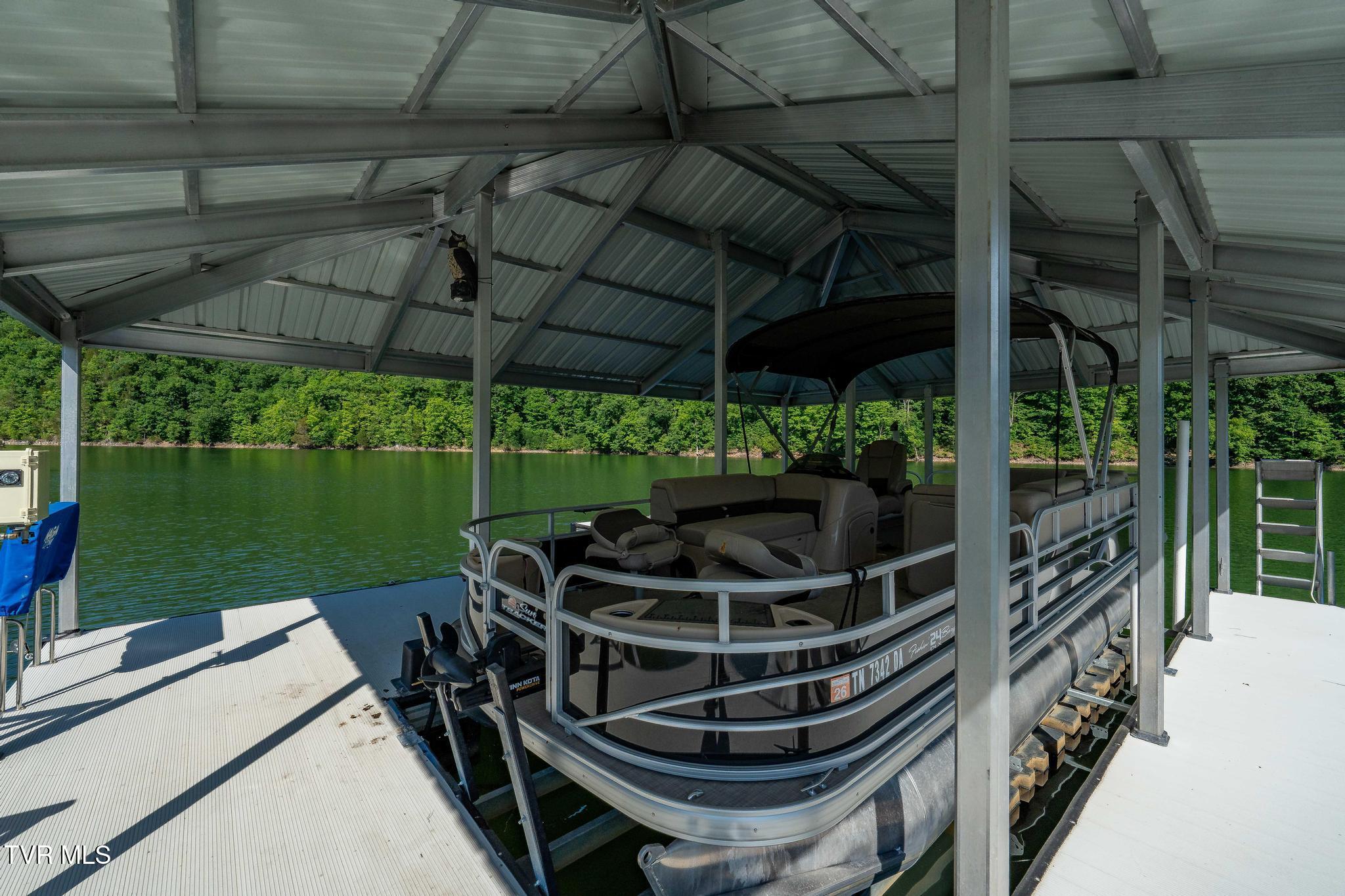 285 Cable Hollow Road Butler, TN 37640 - Photo 61 of 110 285 Cable Hollow Road (83 of 139)