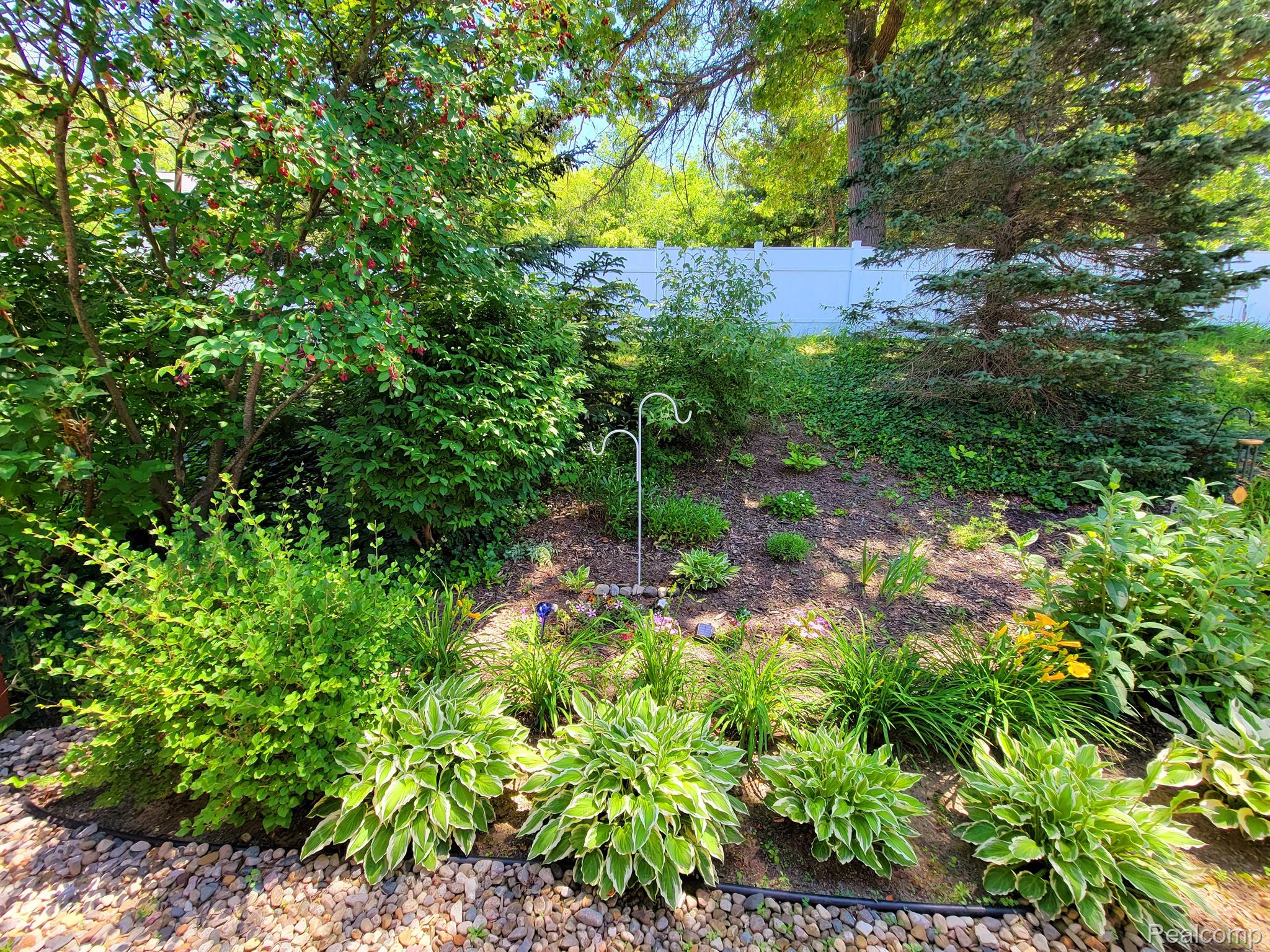 811 Nelson's Ridge Drive Howell, MI 48843 - Photo 31 of 33 Gallery Image 31