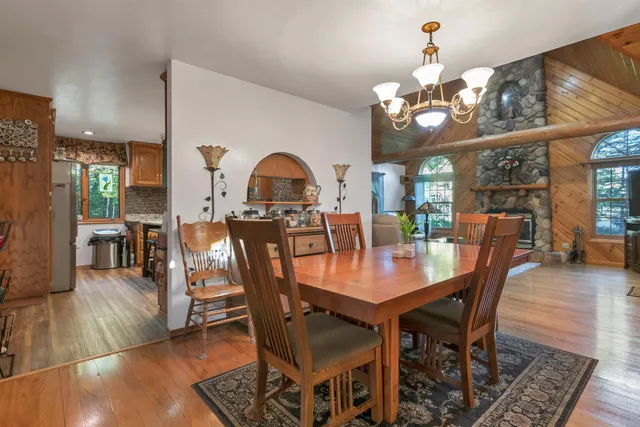 $675,000 | 3529 Nikodem Lane, Abrams, WI 54101