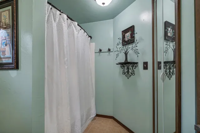 $675,000 | 3529 Nikodem Lane, Abrams, WI 54101