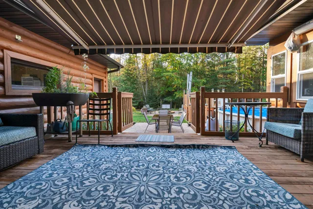 $675,000 | 3529 Nikodem Lane, Abrams, WI 54101