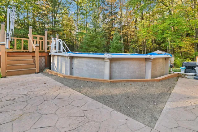 $675,000 | 3529 Nikodem Lane, Abrams, WI 54101