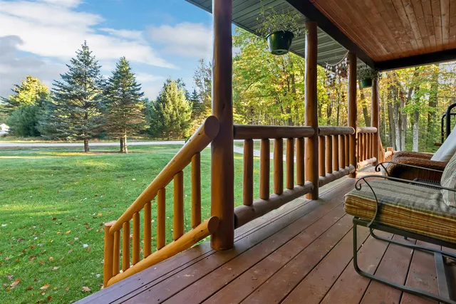 $675,000 | 3529 Nikodem Lane, Abrams, WI 54101