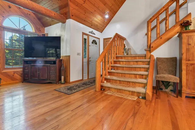 $675,000 | 3529 Nikodem Lane, Abrams, WI 54101