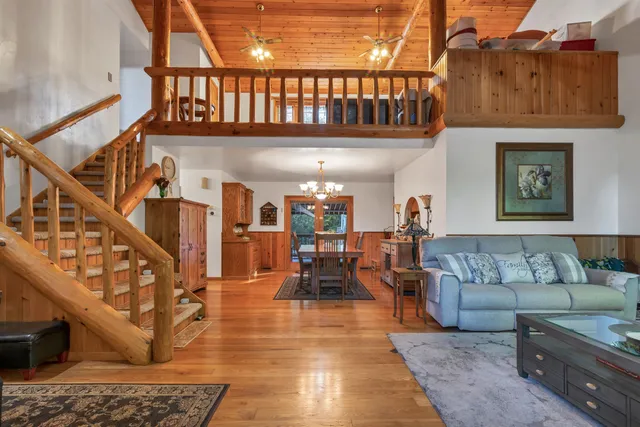 $675,000 | 3529 Nikodem Lane, Abrams, WI 54101