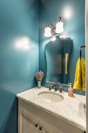 $3,850 | 206 East Live Oak Street, Unit F, Austin, TX 78704