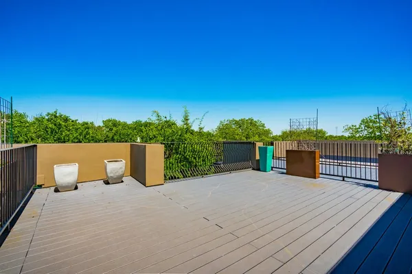 $3,850 | 206 East Live Oak Street, Unit F, Austin, TX 78704