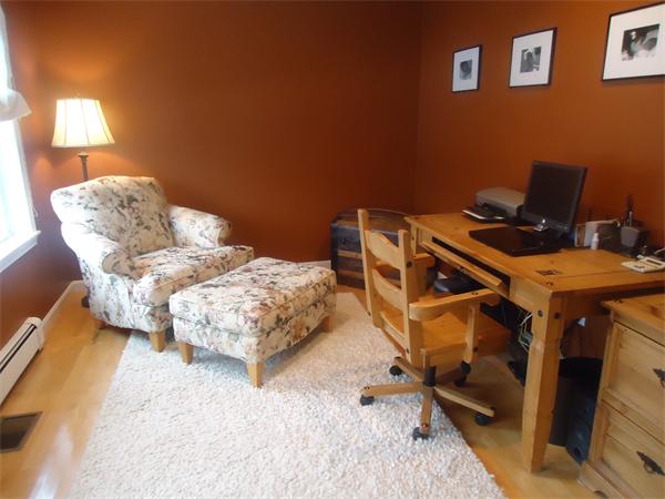 42 Ellen Road Stoneham, MA 02180 - Photo 10 of 22 Gallery Image 10