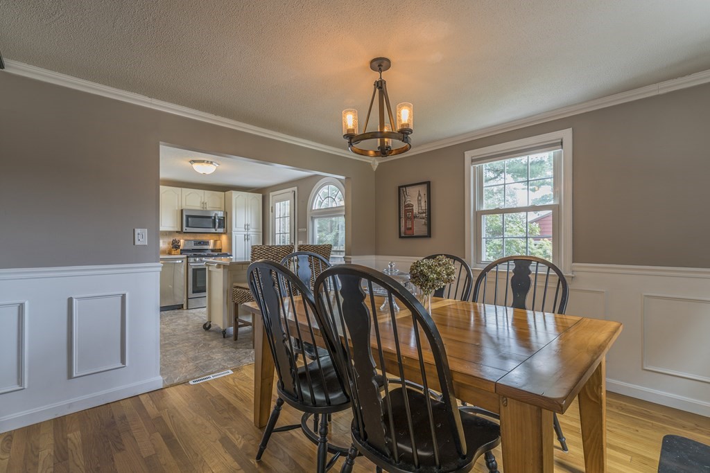 11 Standish Road Bellingham, MA 02019 - Photo 6 of 31 Gallery Image 6