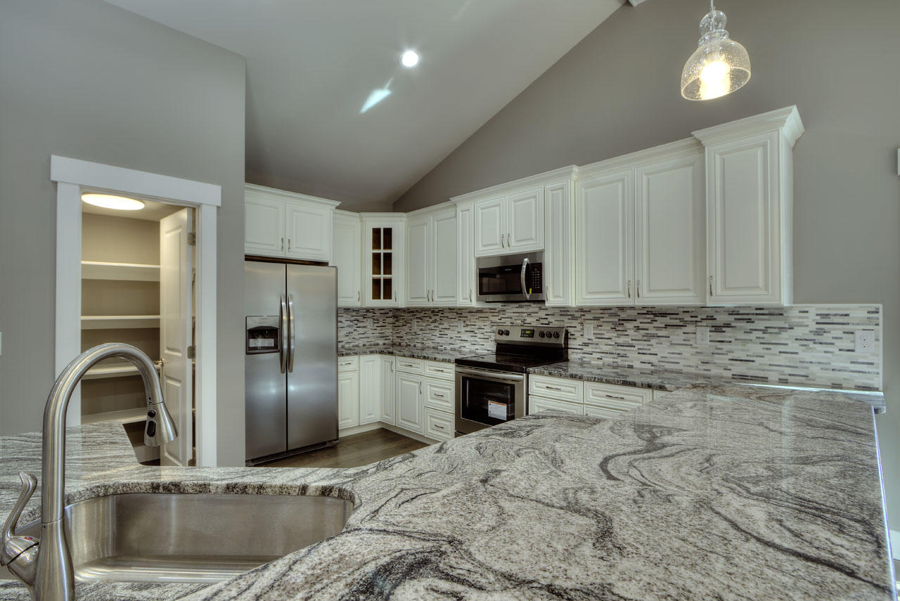 1185 Topside Road Louisville, TN 37777 - Photo 14 of 39 IMG_5279LR