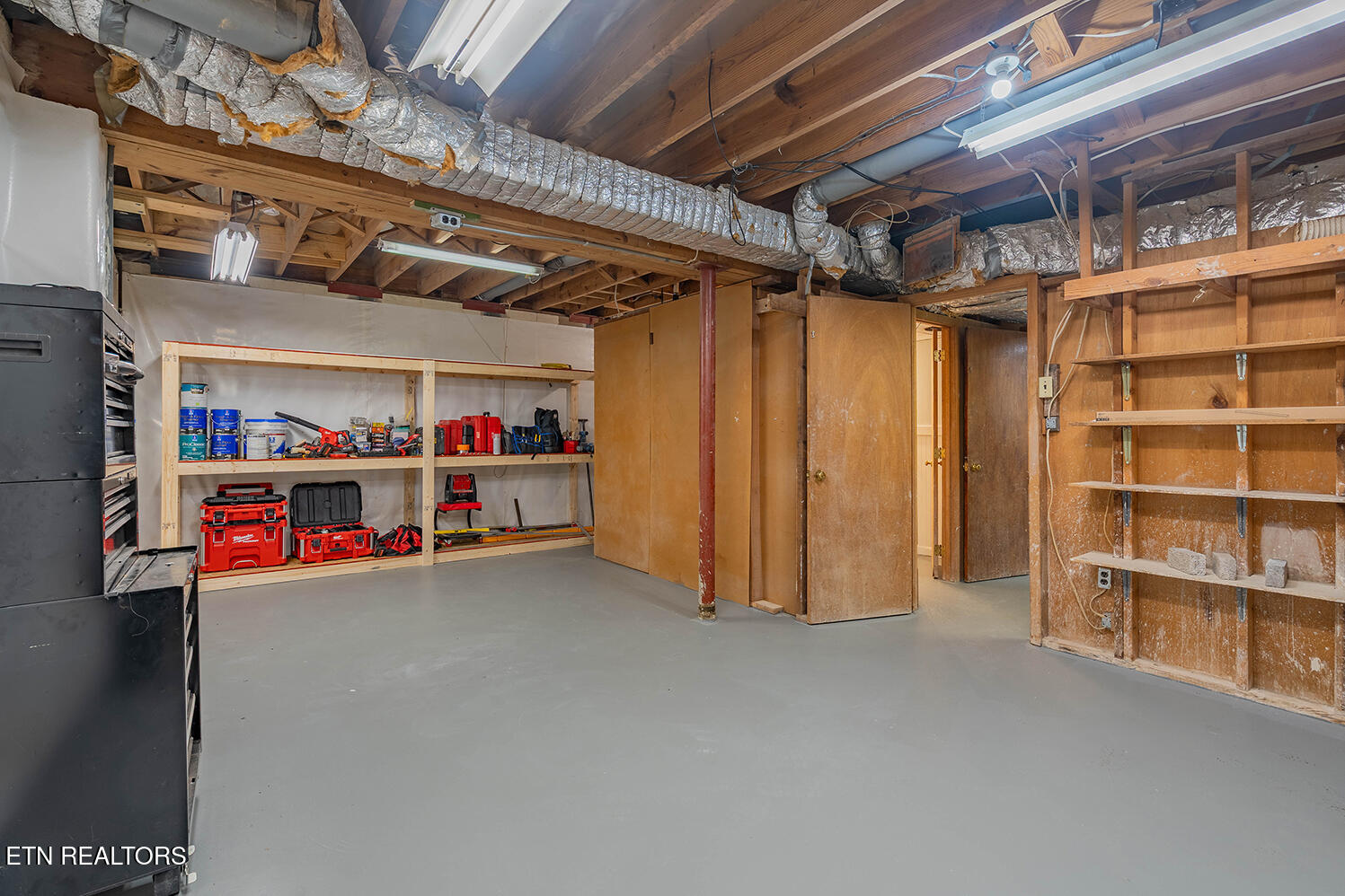 909 West Outer Drive Oak Ridge, TN 37830 - Photo 26 of 34 A7300106-HDR