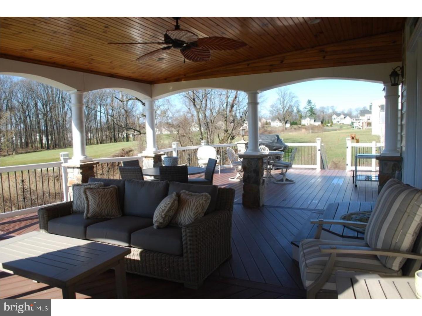 647 Sligo Road Avondale, PA 19311 - Photo 4 of 25 Deck