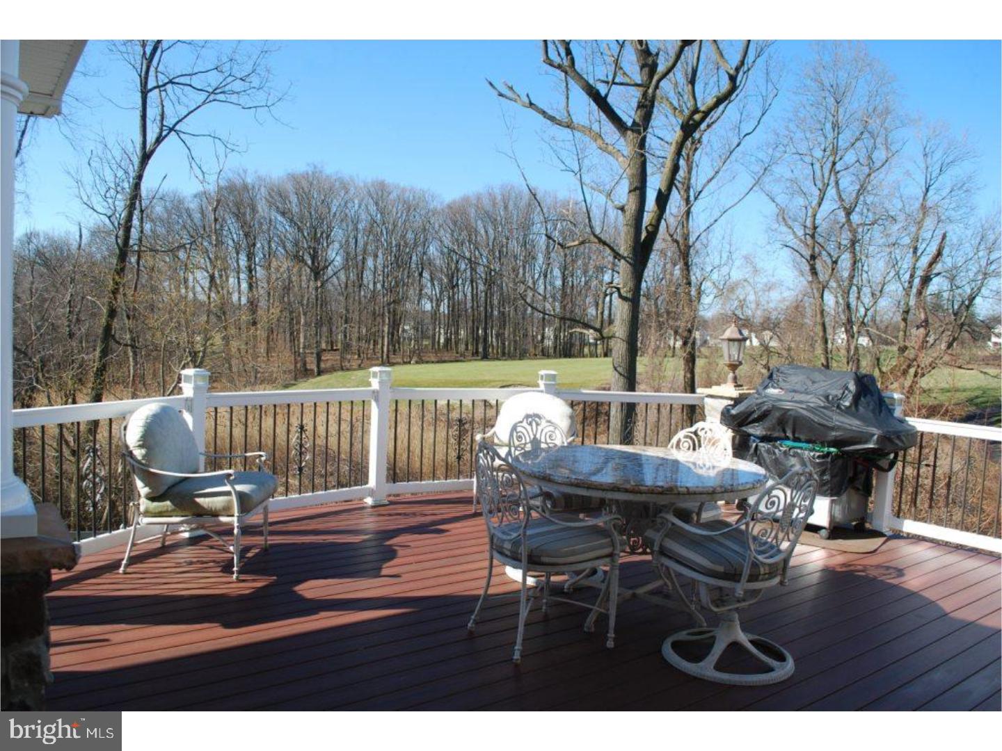 647 Sligo Road Avondale, PA 19311 - Photo 5 of 25 Deck