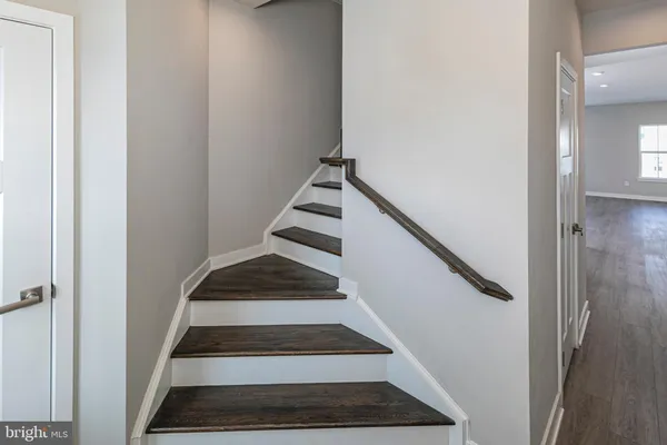 a view of entryway
