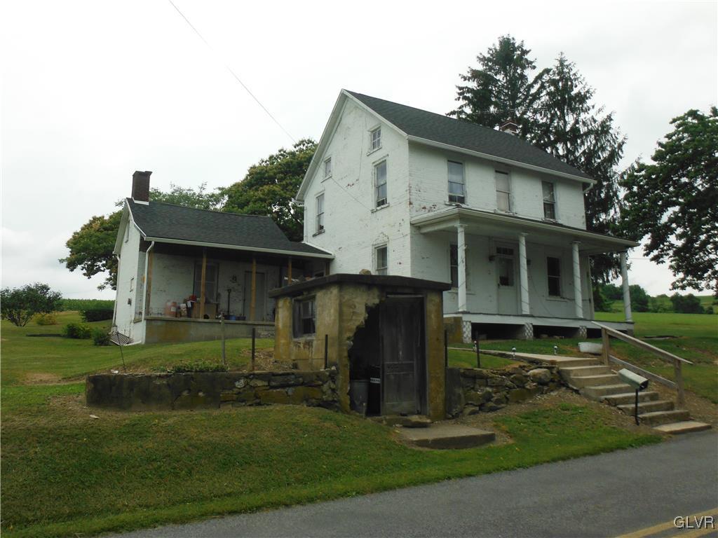 1617 Mack Road Pen Argyl, PA 18072 - Photo 2 of 7 Gallery Image 2