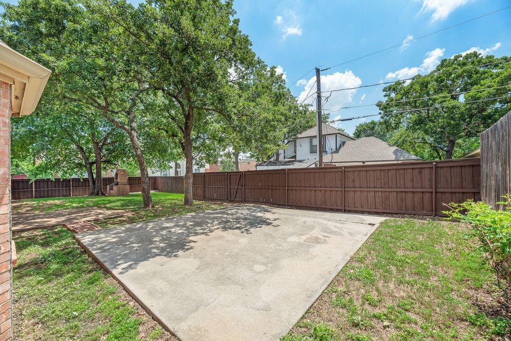 5610 Eagle Rock Road Arlington, TX 76017 - Photo 31 of 33
