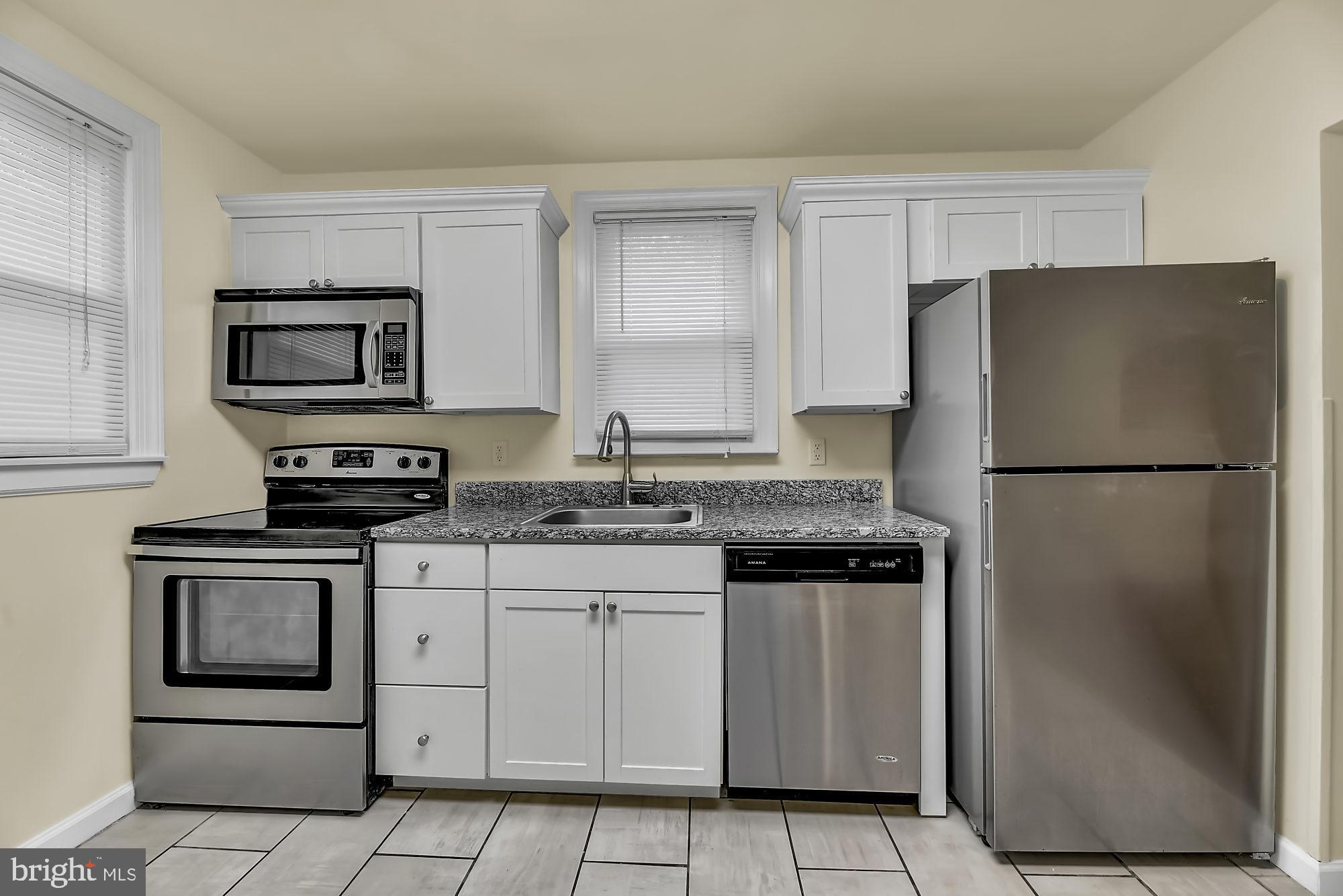 210 Cresswell Road Baltimore, MD 21225 - Photo 7 of 28 Gallery Image 7
