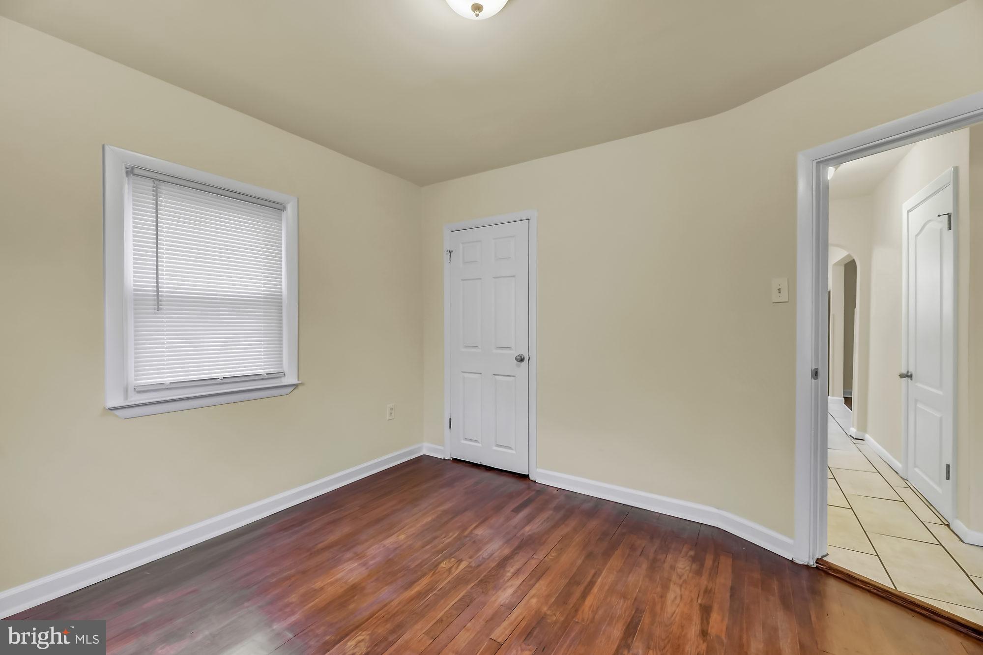210 Cresswell Road Baltimore, MD 21225 - Photo 10 of 28 Gallery Image 10