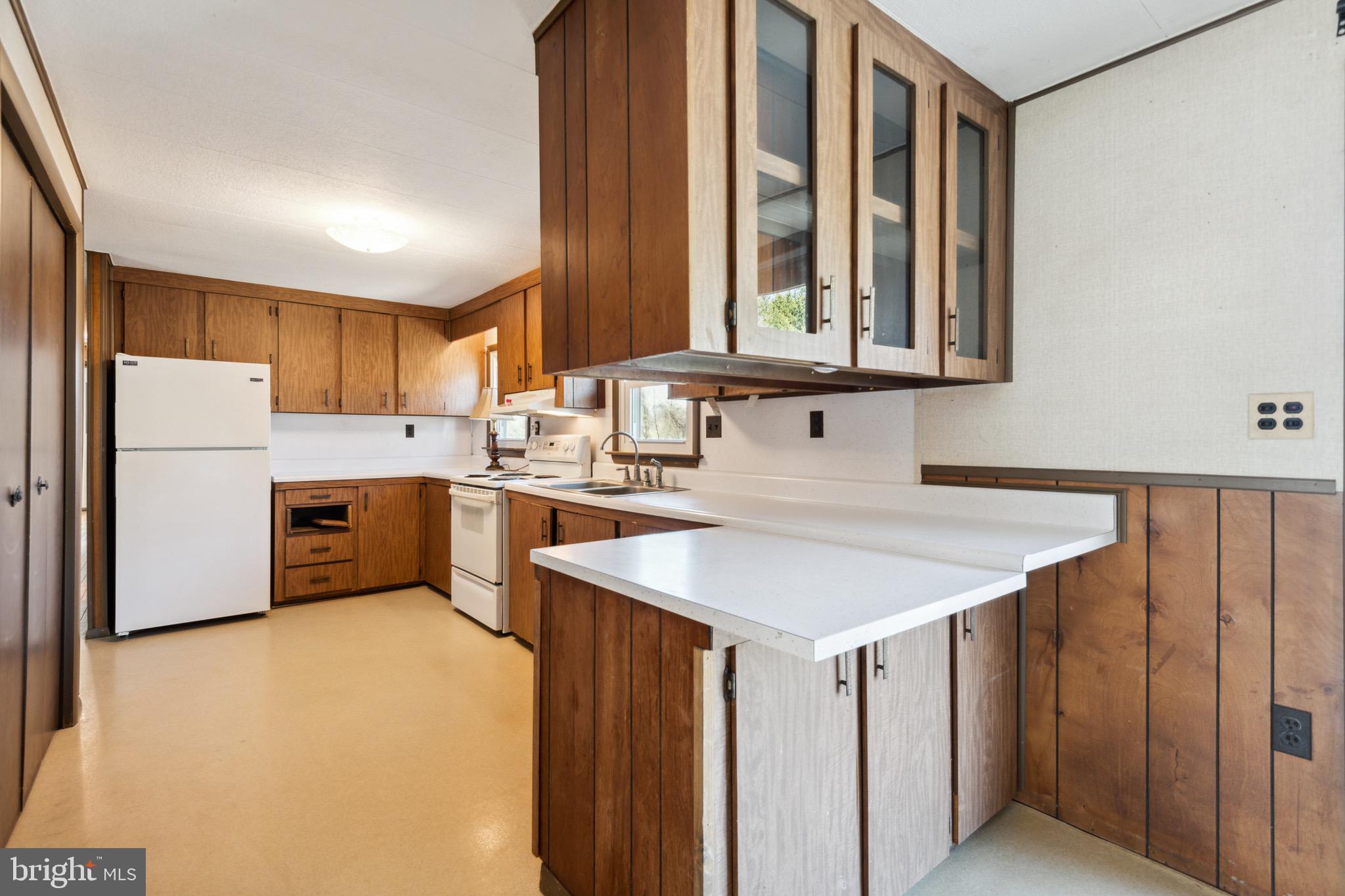 1400 Rossback Road Davidsonville, MD 21035 - Photo 9 of 24 Eat In Kitchen