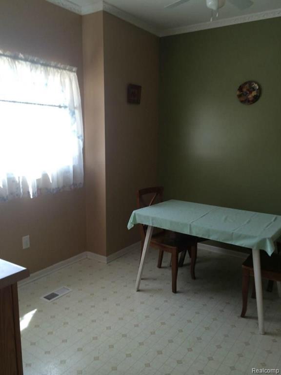 22686 Goddard Road Taylor, MI 48180 - Photo 17 of 34