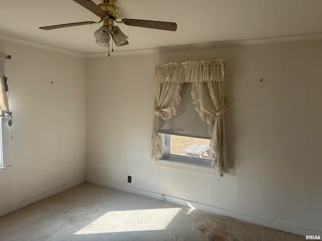 $85,000 | 301 South East Street, Pinckneyville, IL 62274