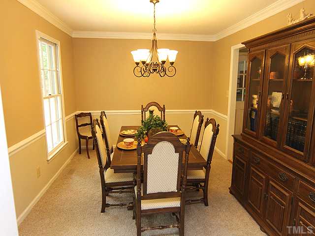 11313 Coachmans Way Raleigh, NC 27614 - Photo 8 of 24