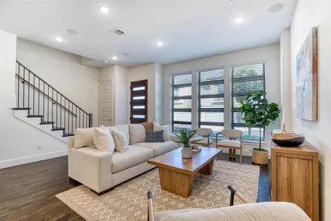 $620,000 | 8270 Nunley Lane, Dallas, TX 75231