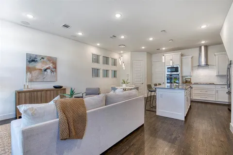 $620,000 | 8270 Nunley Lane, Dallas, TX 75231