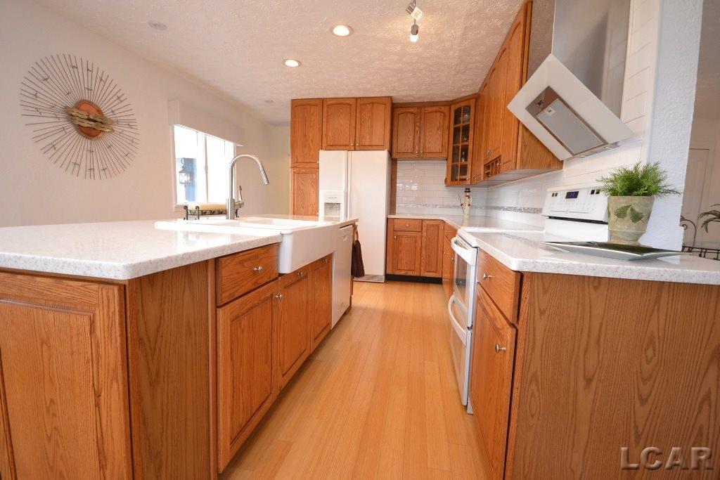 2442 Gady Road Tecumseh, MI 49286 - Photo 12 of 43 50030628-11.JPG