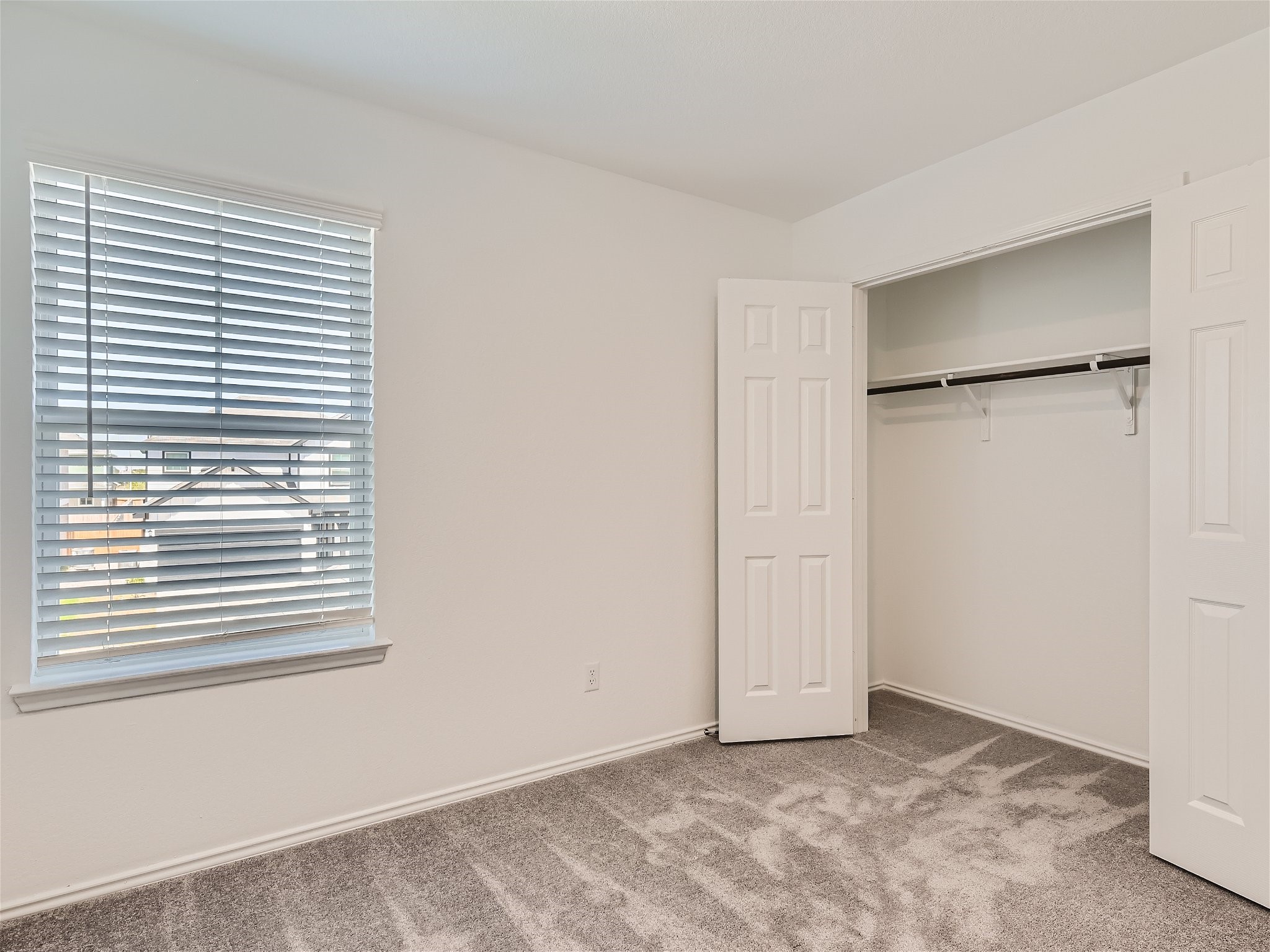 1513 Hope Rnch Road Leander, TX 78641 - Photo 6 of 28 2nd Floor Bedroom