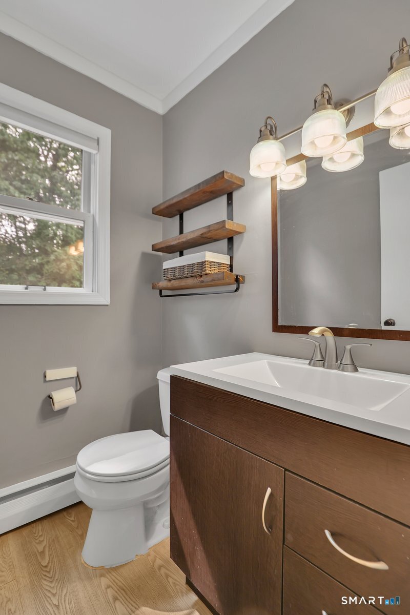52 Jackson Road Enfield, CT 06082 - Photo 14 of 30