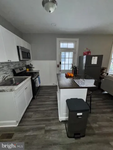 $1,895 | 129 West Miner Street, Unit 1, West Chester, PA 19382