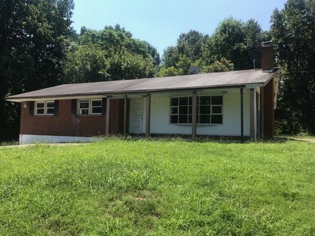 3883 Jae Valley Road Roanoke, VA 24014 - Photo 1 of 9 a view of a house with yard and green space