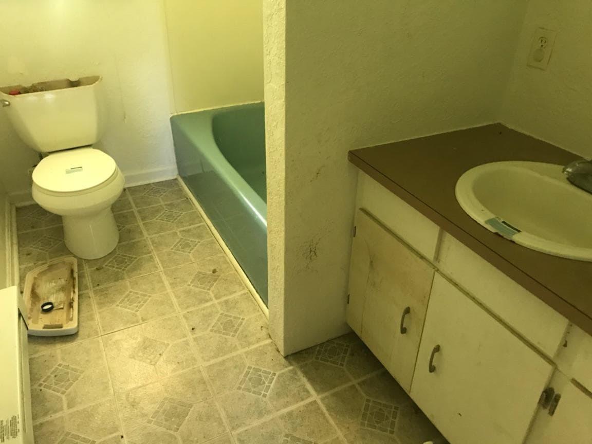 3883 Jae Valley Road Roanoke, VA 24014 - Photo 8 of 9 a bathroom with a sink and toilet