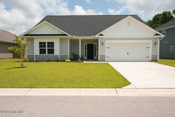 $2,500 | 702 Greenwich Place, Richlands, NC 28574