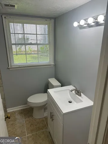 $220,000 | 273 Fennel Way Southwest, Atlanta, GA 30331