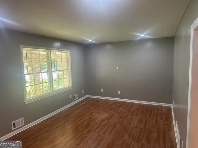 $220,000 | 273 Fennel Way Southwest, Atlanta, GA 30331