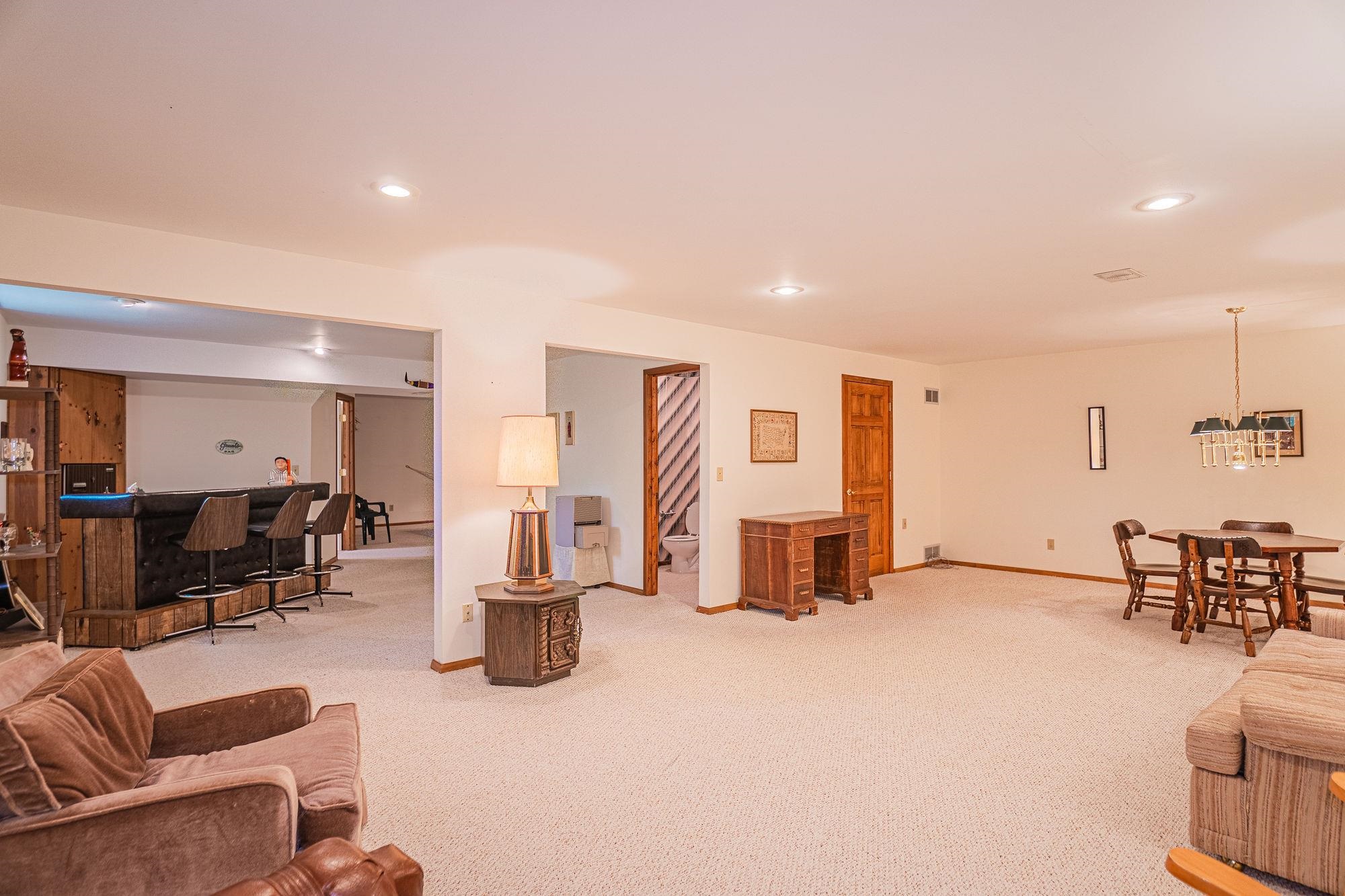 2811 Sanderling Road Fort Wayne, IN 46808 - Photo 27 of 36 Gallery Image 27