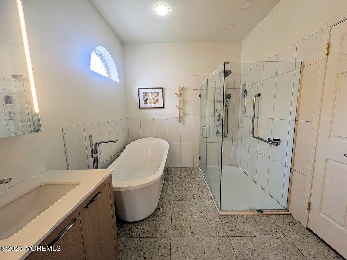 55 Butler Avenue Bayville, NJ 08721 - Photo 20 of 33 bath dn 3