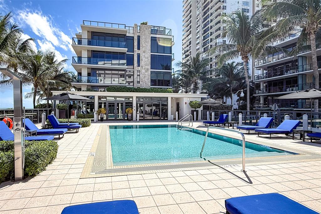 2101 South Surf Road, Unit 4C Hollywood, FL 33019 - Photo 53 of 55 a view of a building with sitting area