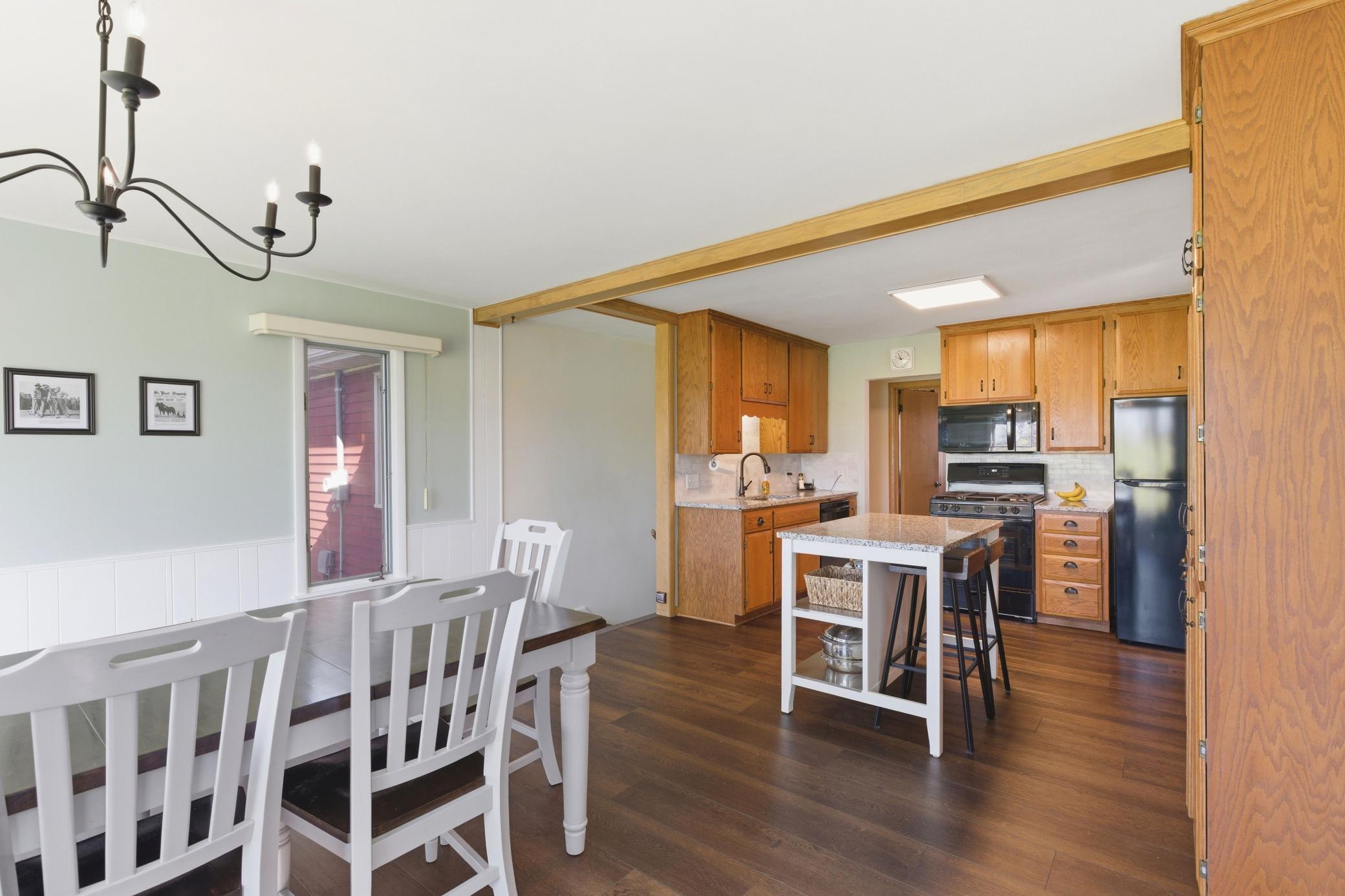 2095 Fairways Lane Roseville, MN 55113 - Photo 15 of 48