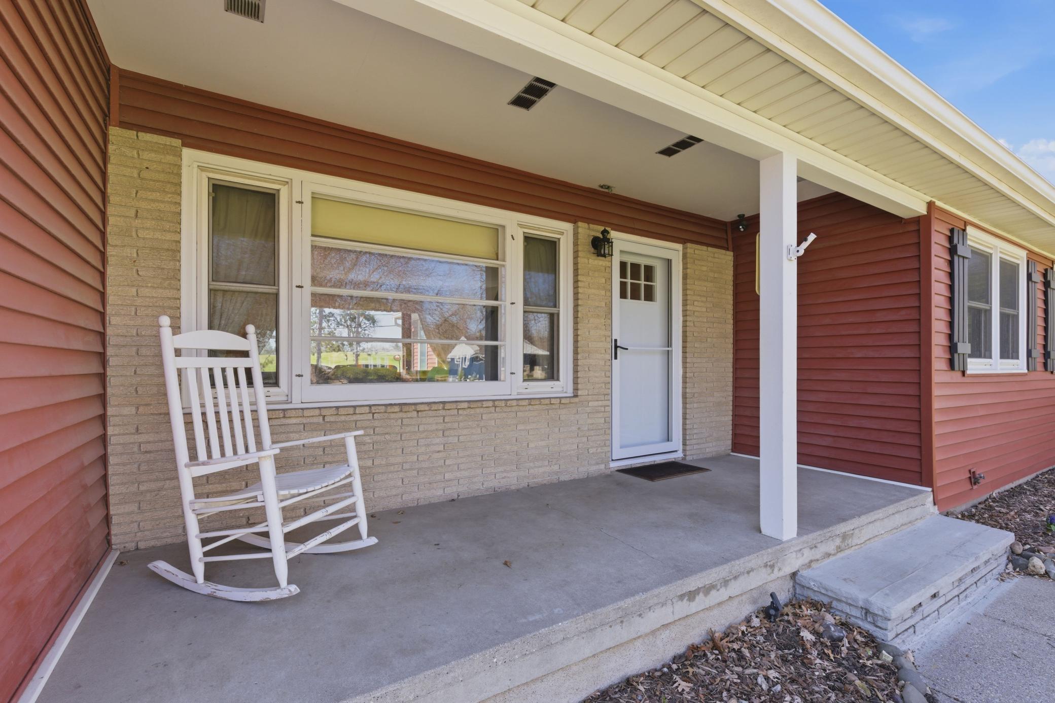 2095 Fairways Lane Roseville, MN 55113 - Photo 2 of 48