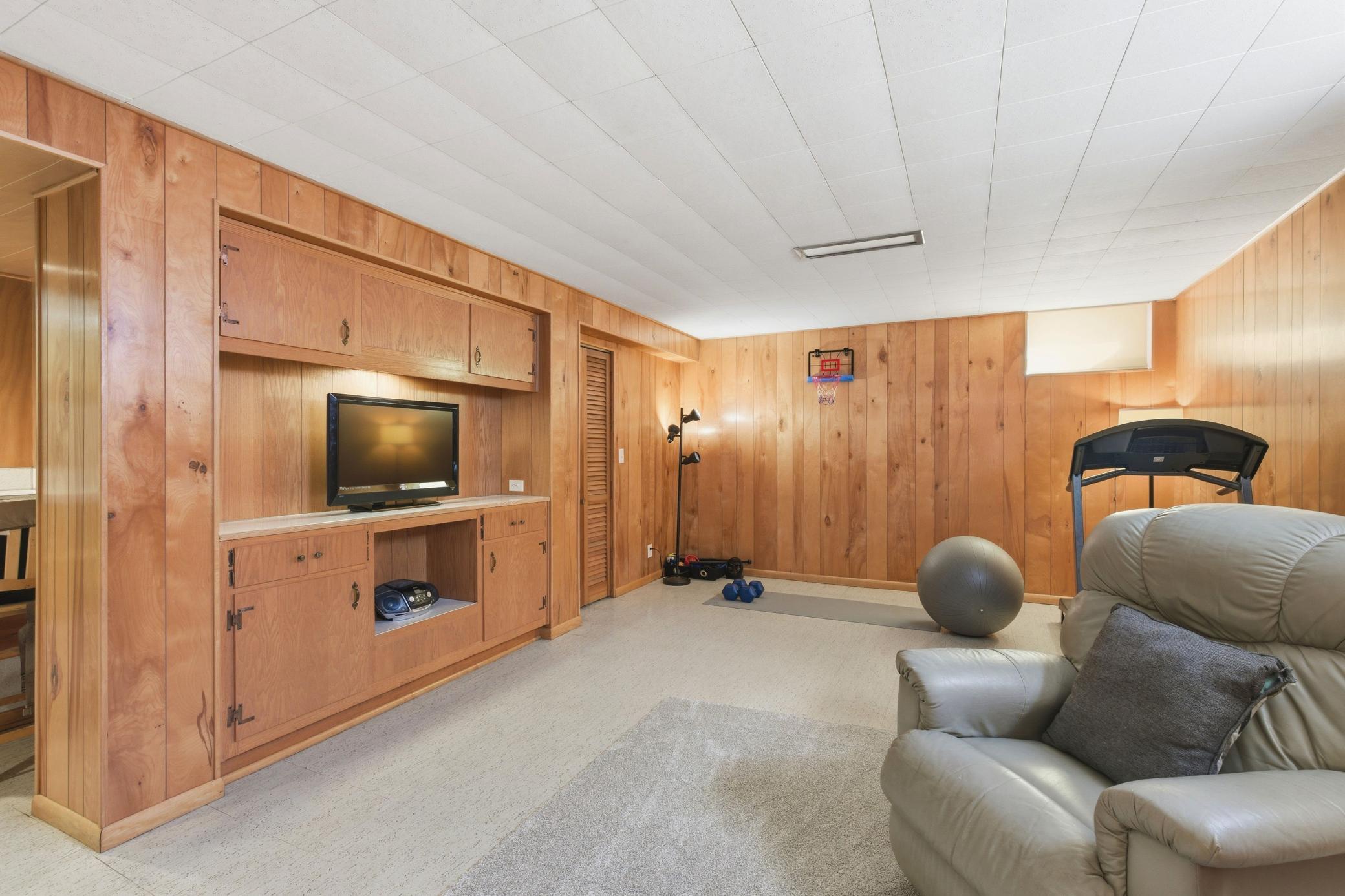 2095 Fairways Lane Roseville, MN 55113 - Photo 27 of 48